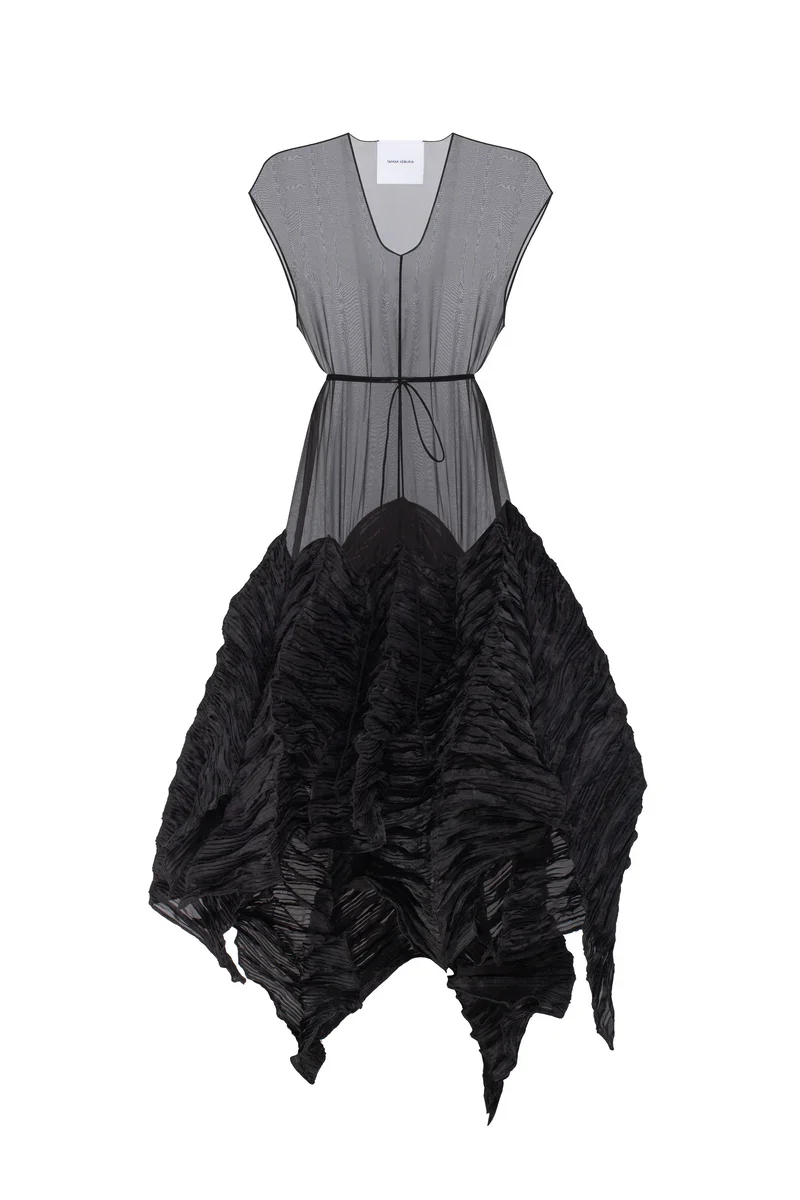 DAPHNE DRESS IN BLACK