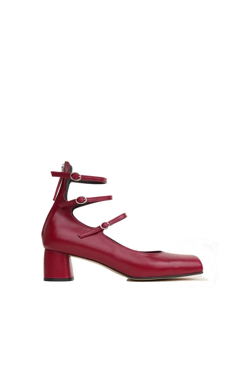 ROUGE SHOES IN DARK RED