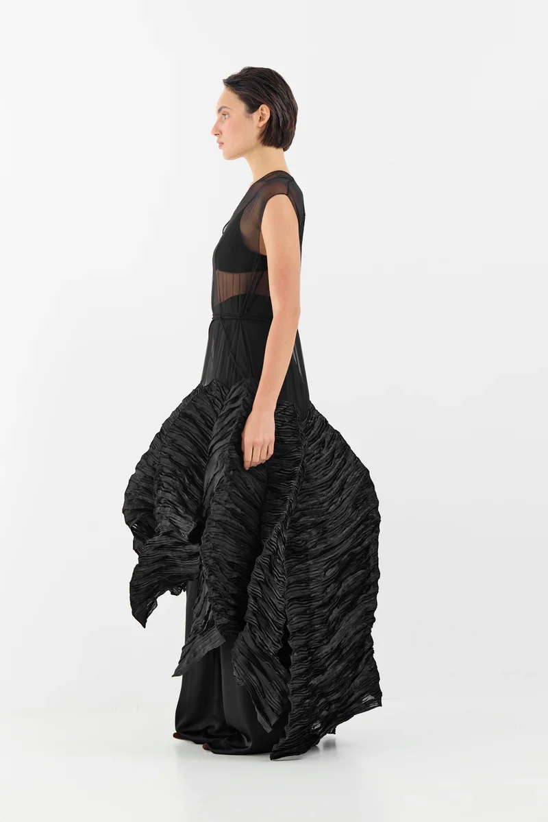 DAPHNE DRESS IN BLACK - 3