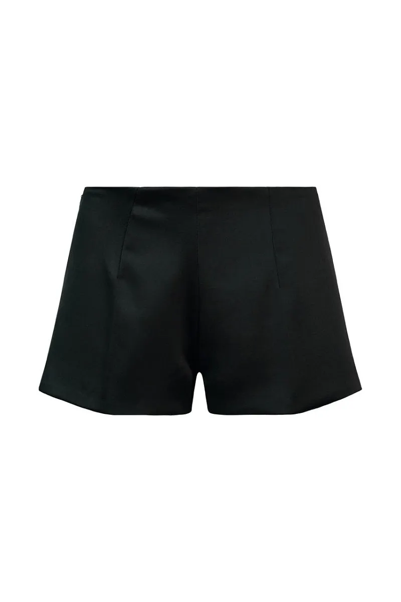 JOSEFA SHORT