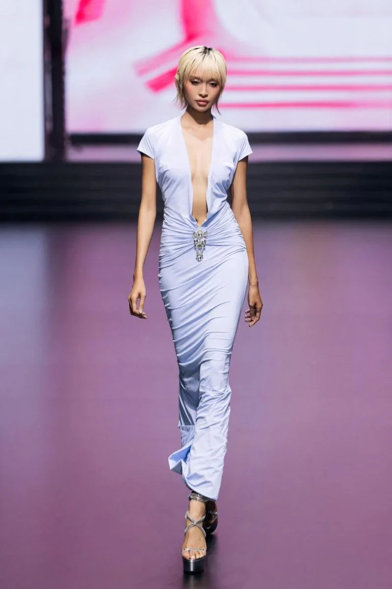 BLUE DEEP PLUNGE GOWNS WITH BROOCH DETAIL - 2