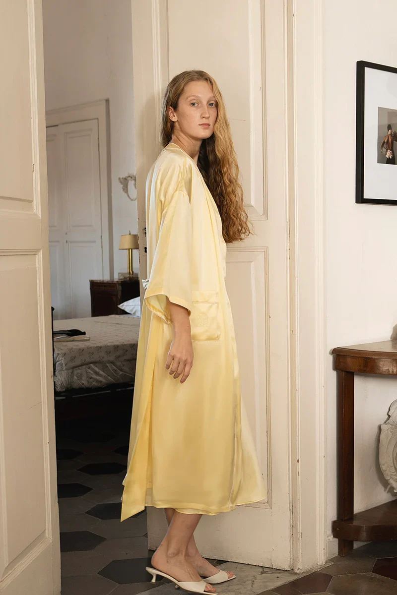 TIMELESS COLLECTION SILK ROBE IN BUTTER YELLOW - 3