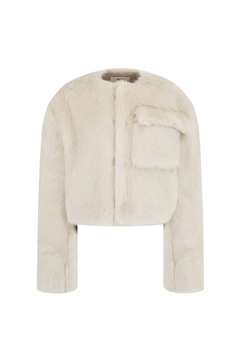 EXAGGERATED SHOULDER SHEARLING JACKET IN BEIGE