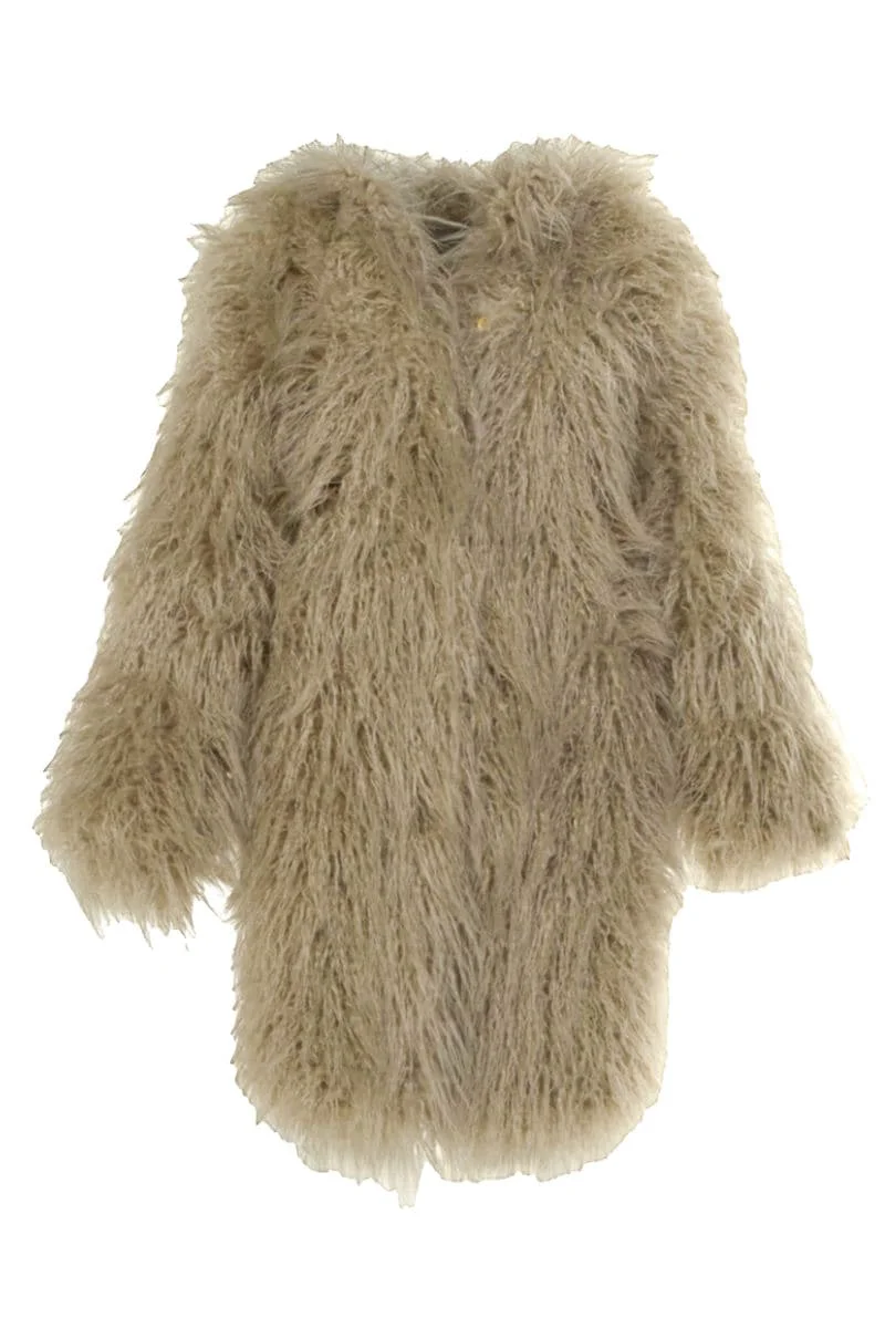 FLUFFY BEIGE FAUX FUR COAT