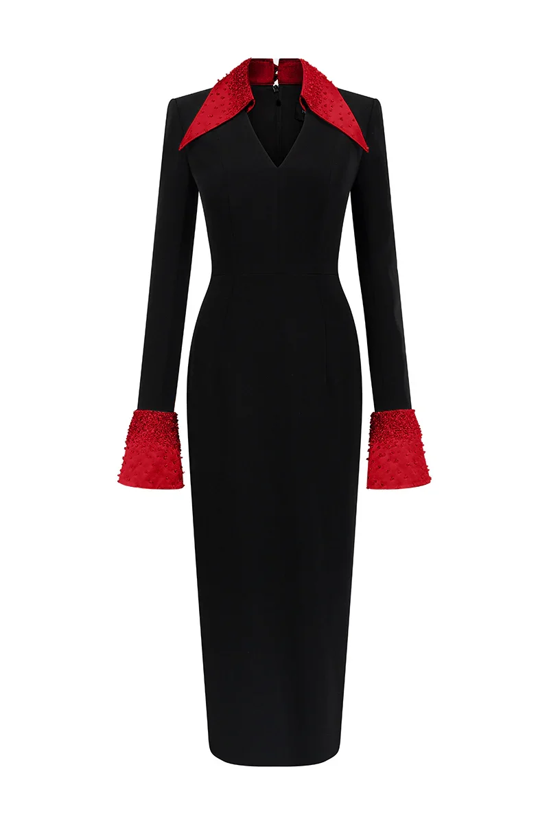 V-NECK FLARED CUFF KNEE LENGTH DRESS IN BLACK AND RED