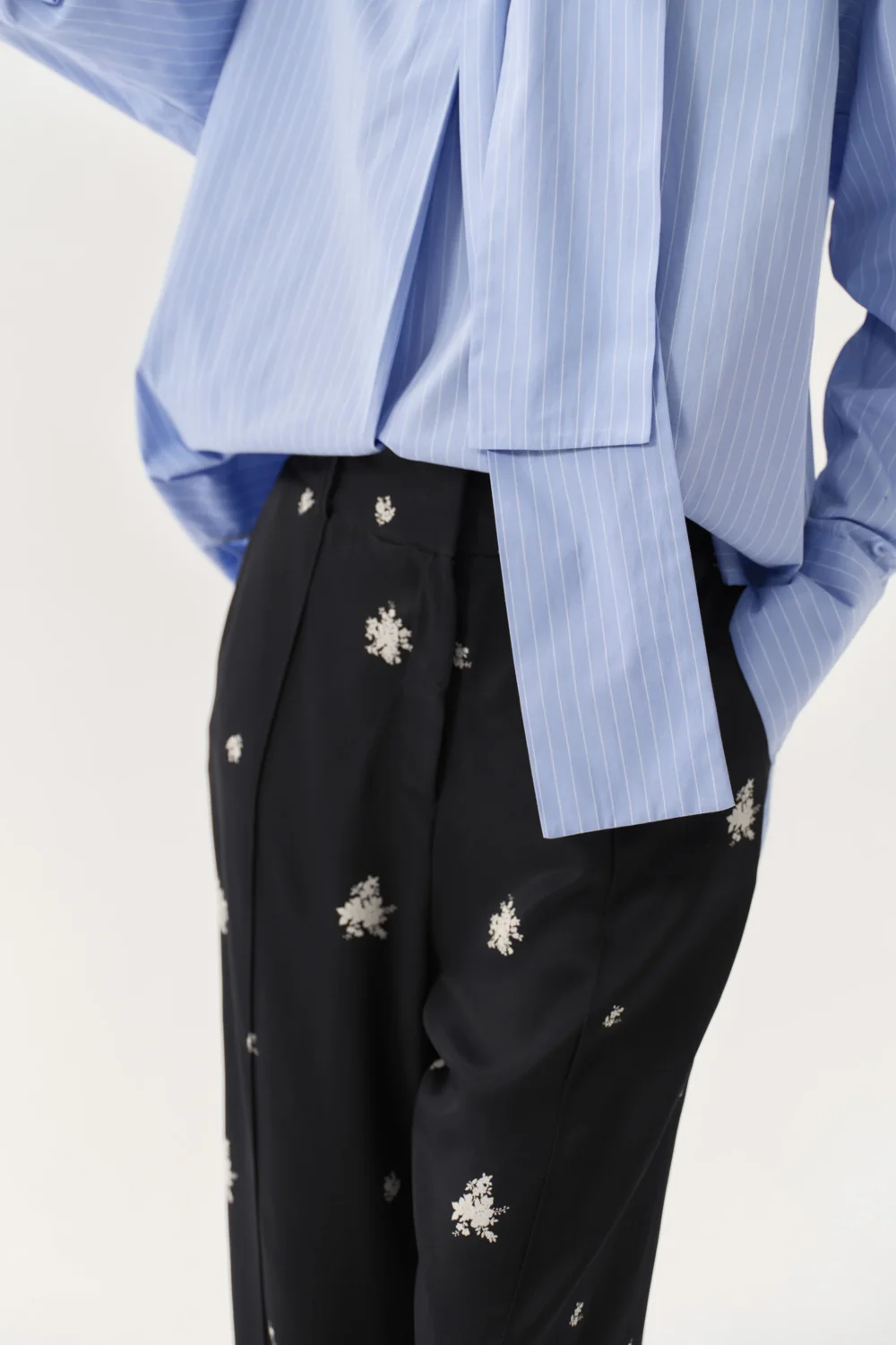 Arion Pants Blossura