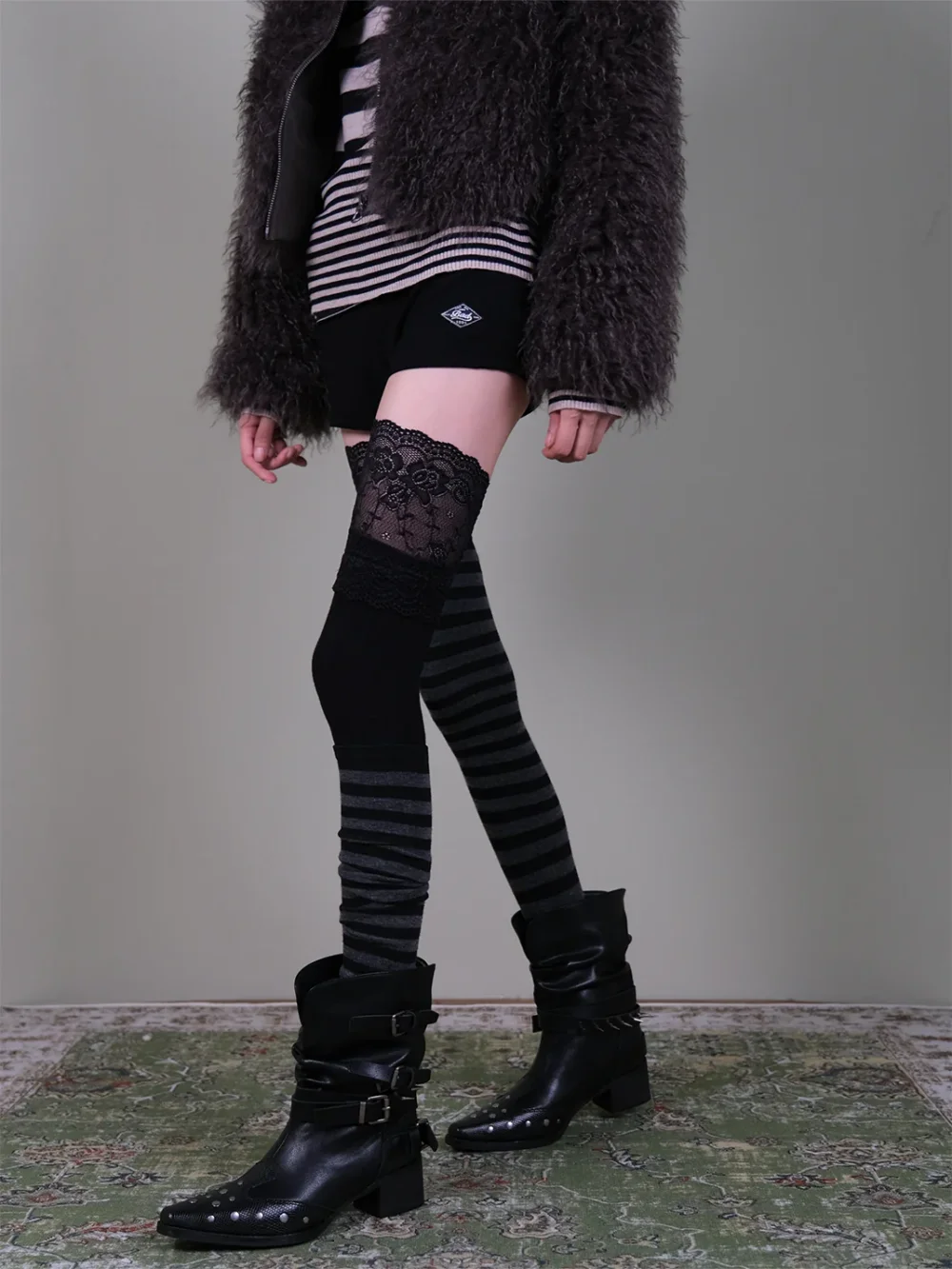 XILING | Over-the-Knee Socks + Striped Socks Set - 2