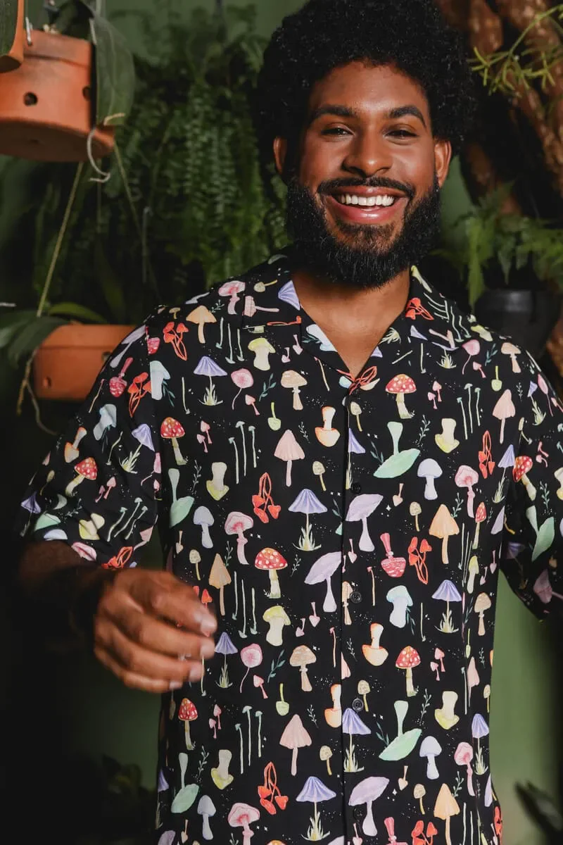 Camisa Pijama Masculina Manga Curta Estampa Cogumelos