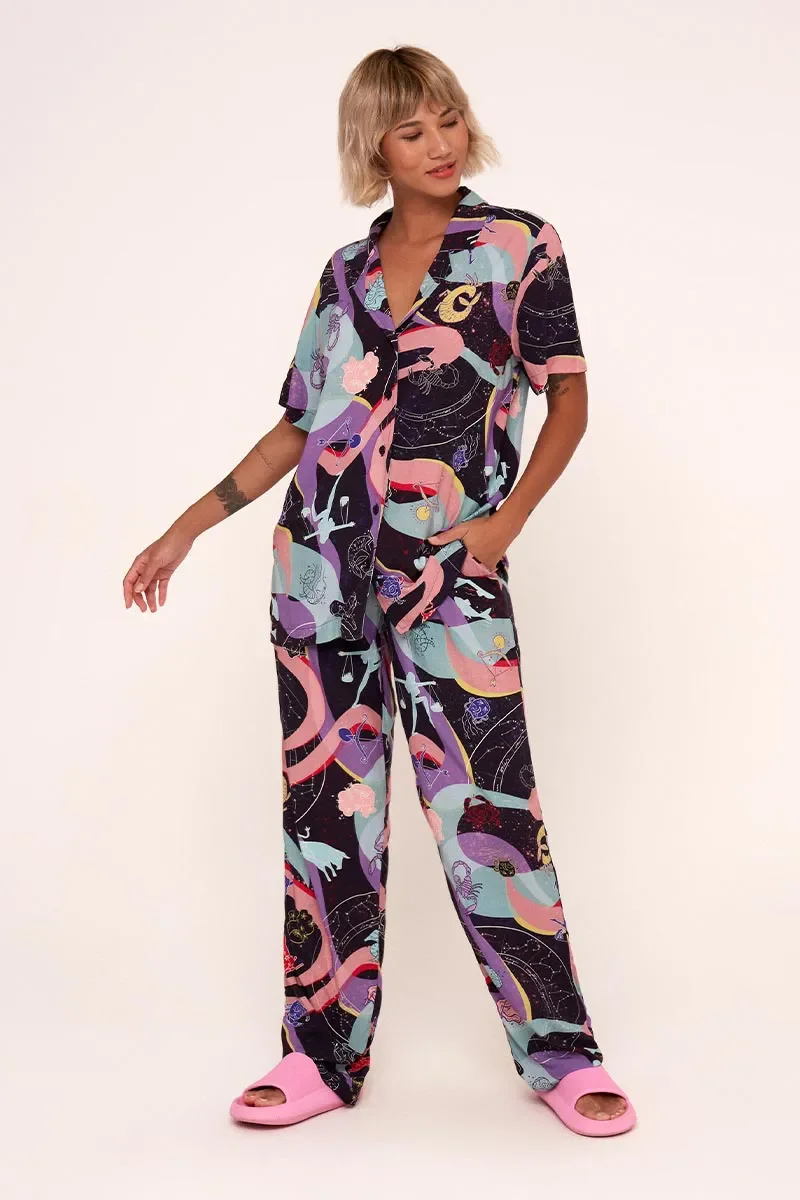 Calça Reta Pijama Estampa Zodíaco