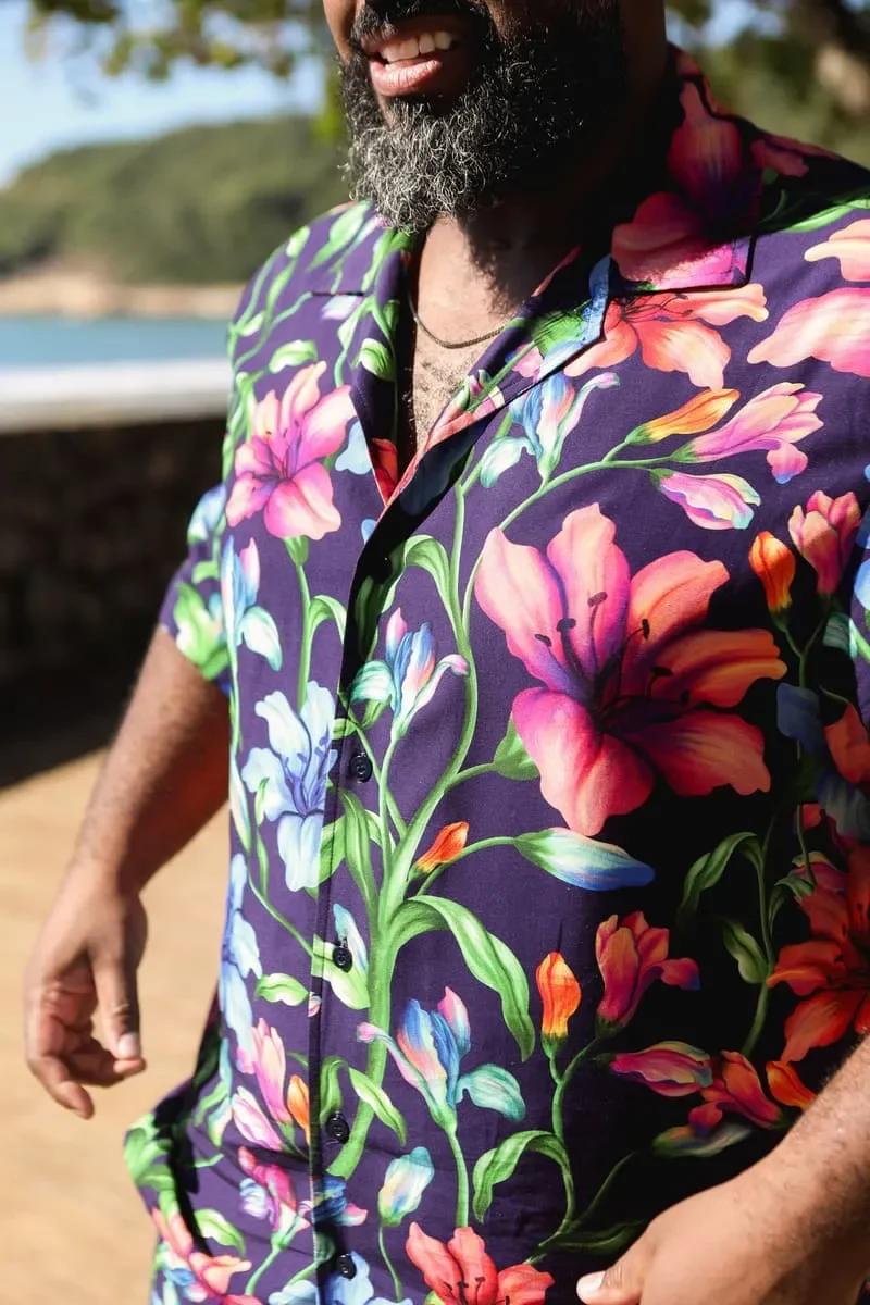 Camisa Masculina Manga Curta Estampa Floral Anoitecer