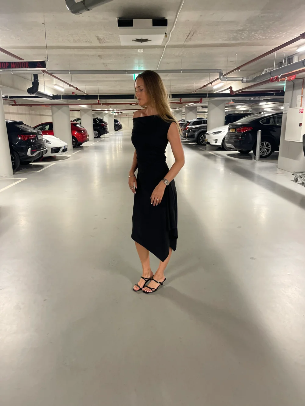 Off Shoulder Asymmetric Dress Black - 4