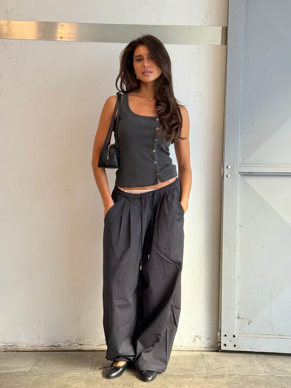 Side Button Ribbed Tank Charcoal - 5