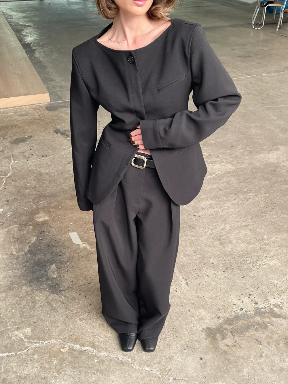 Front Pleated Belted Tailored Pants Black - 5