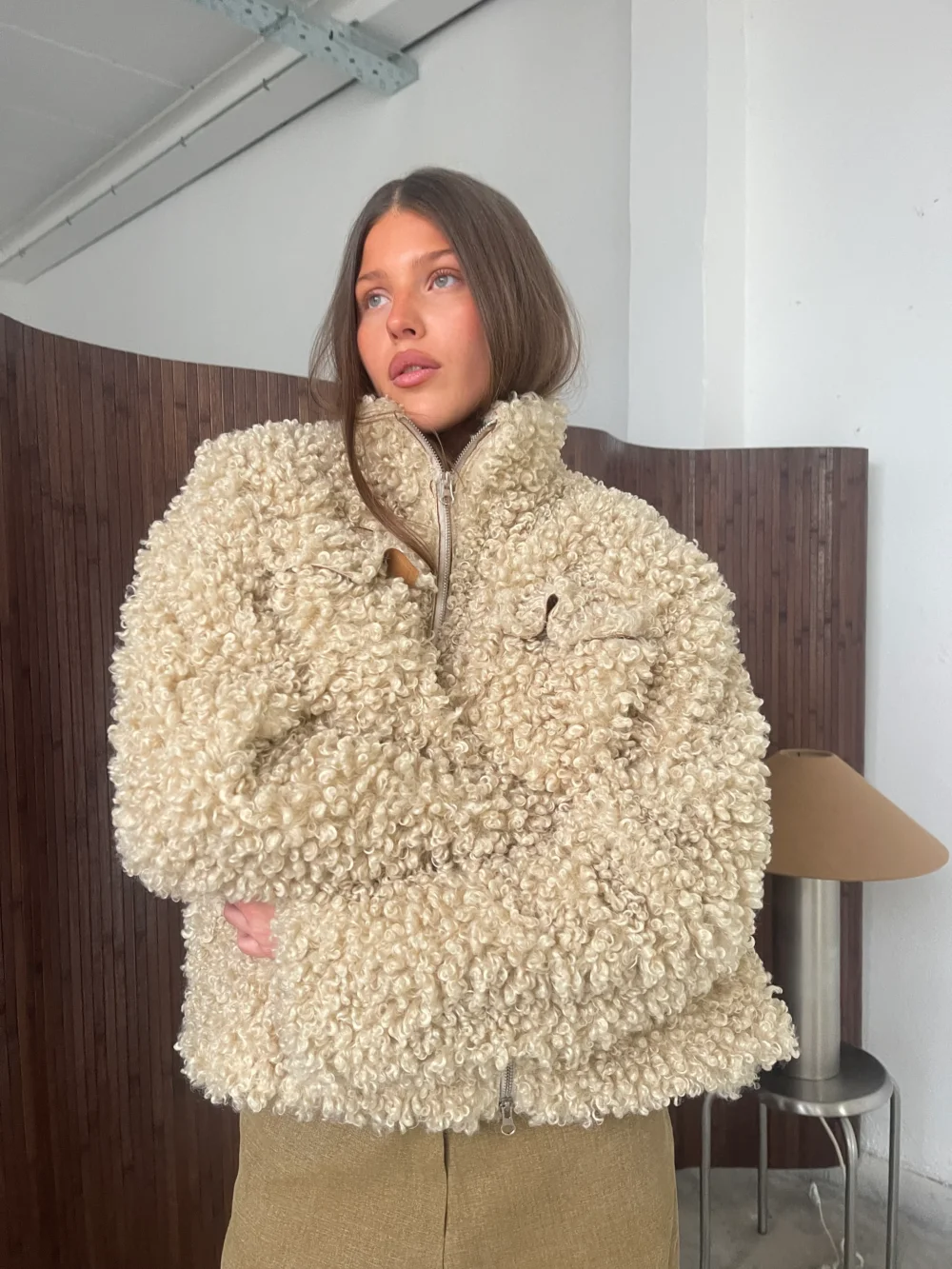 Zipped Loose Fit Curly Sheep Jacket Beige