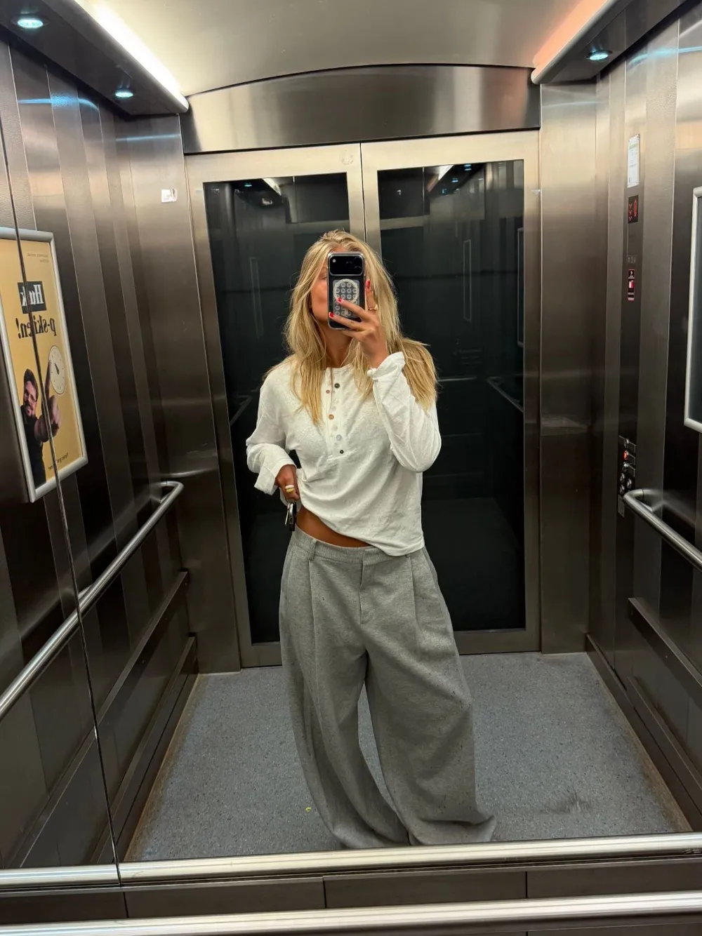 Front Pleated Jogger Pants Grey - 4
