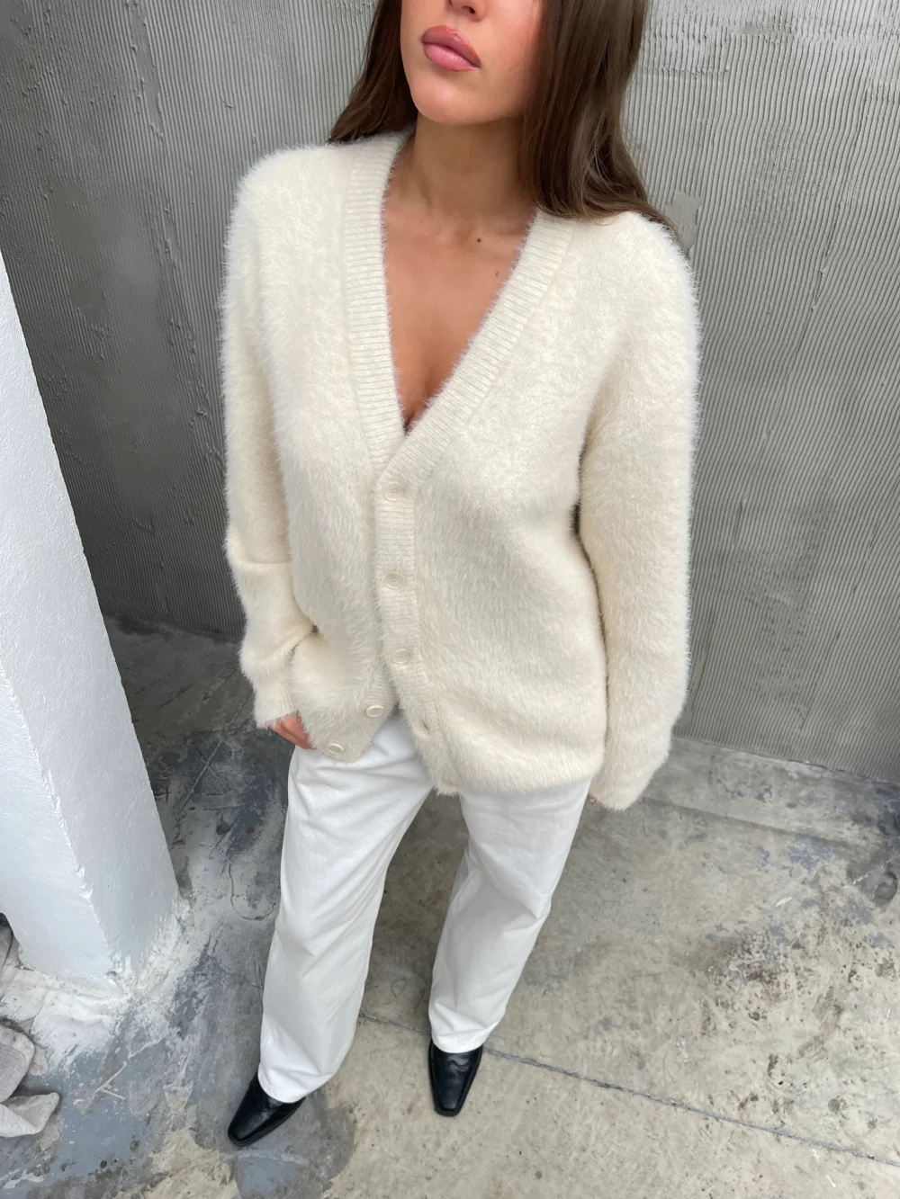 Buttoned Fluffy Soft Cardigan Ivory - 5