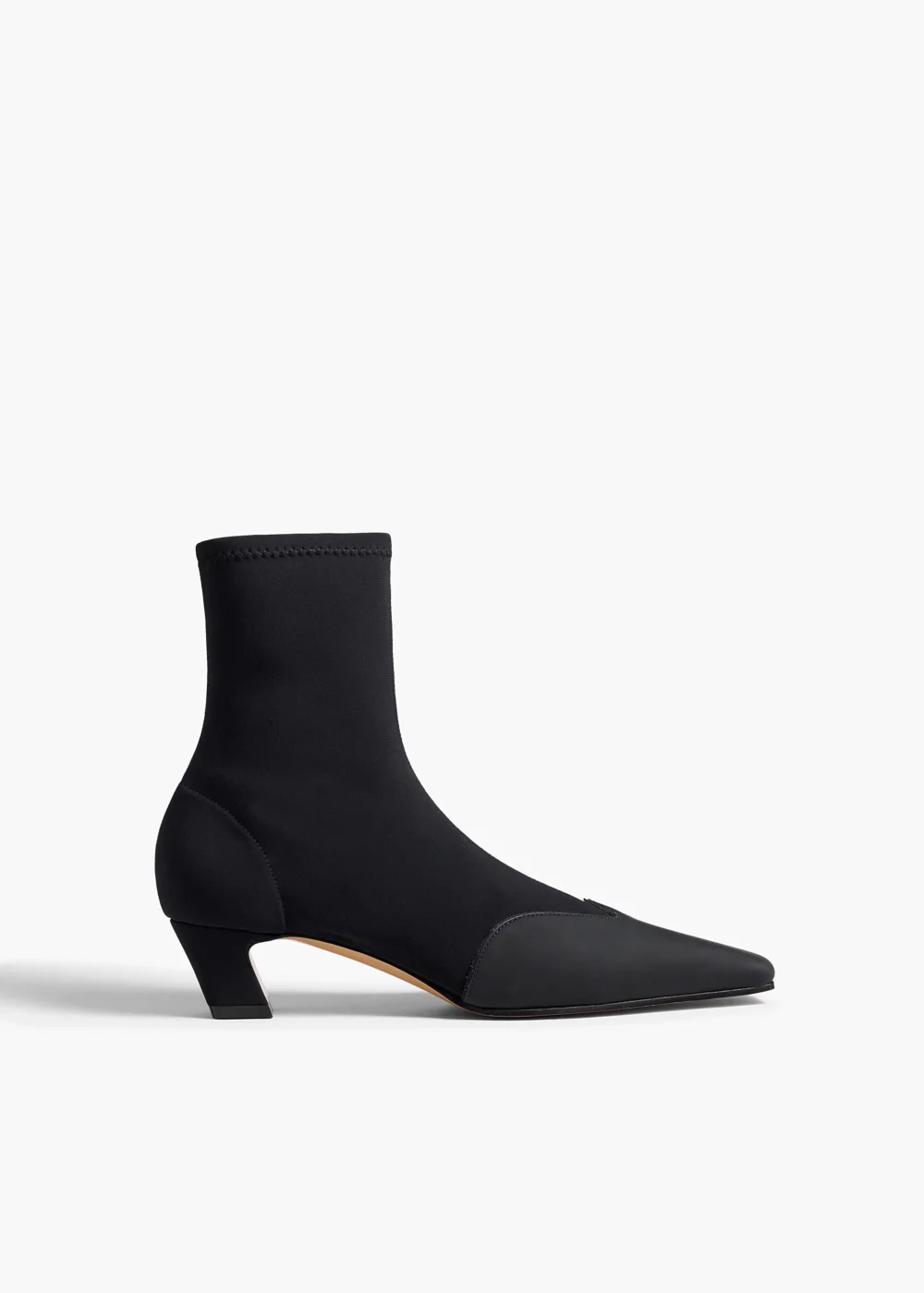 Nevada Stretch Low Boot in Black Nylon