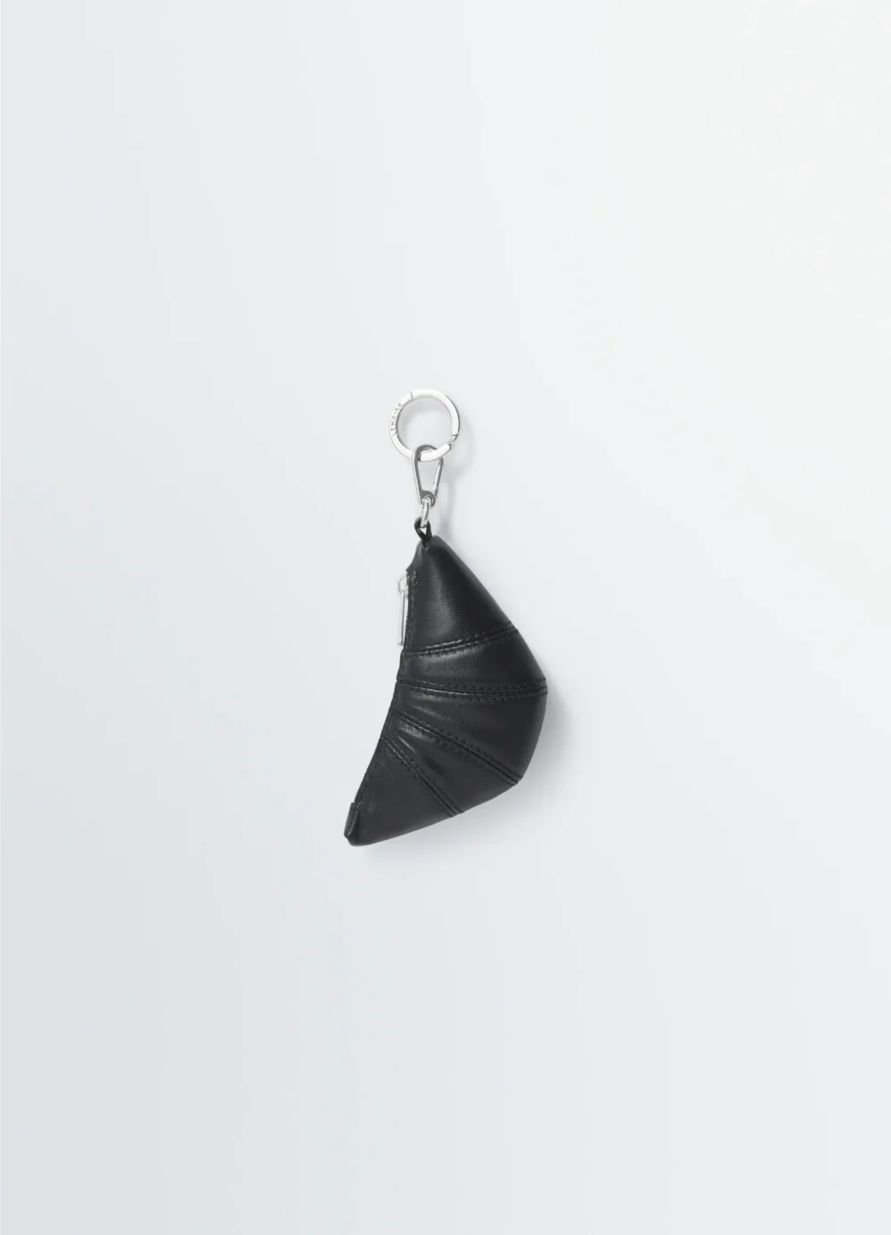 MINI CROISSANT KEYRING IN LEATHER