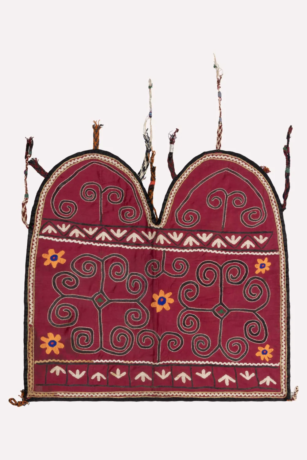 ANTIQUE TEXTILE