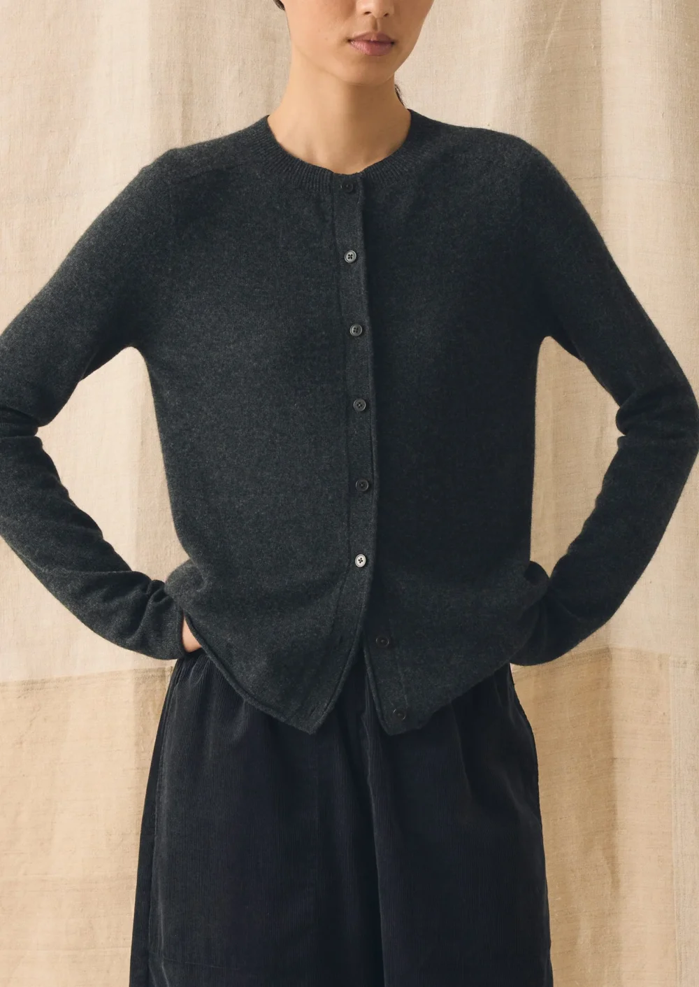 Wool Cashmere Neat Cardigan | Charcoal - 2