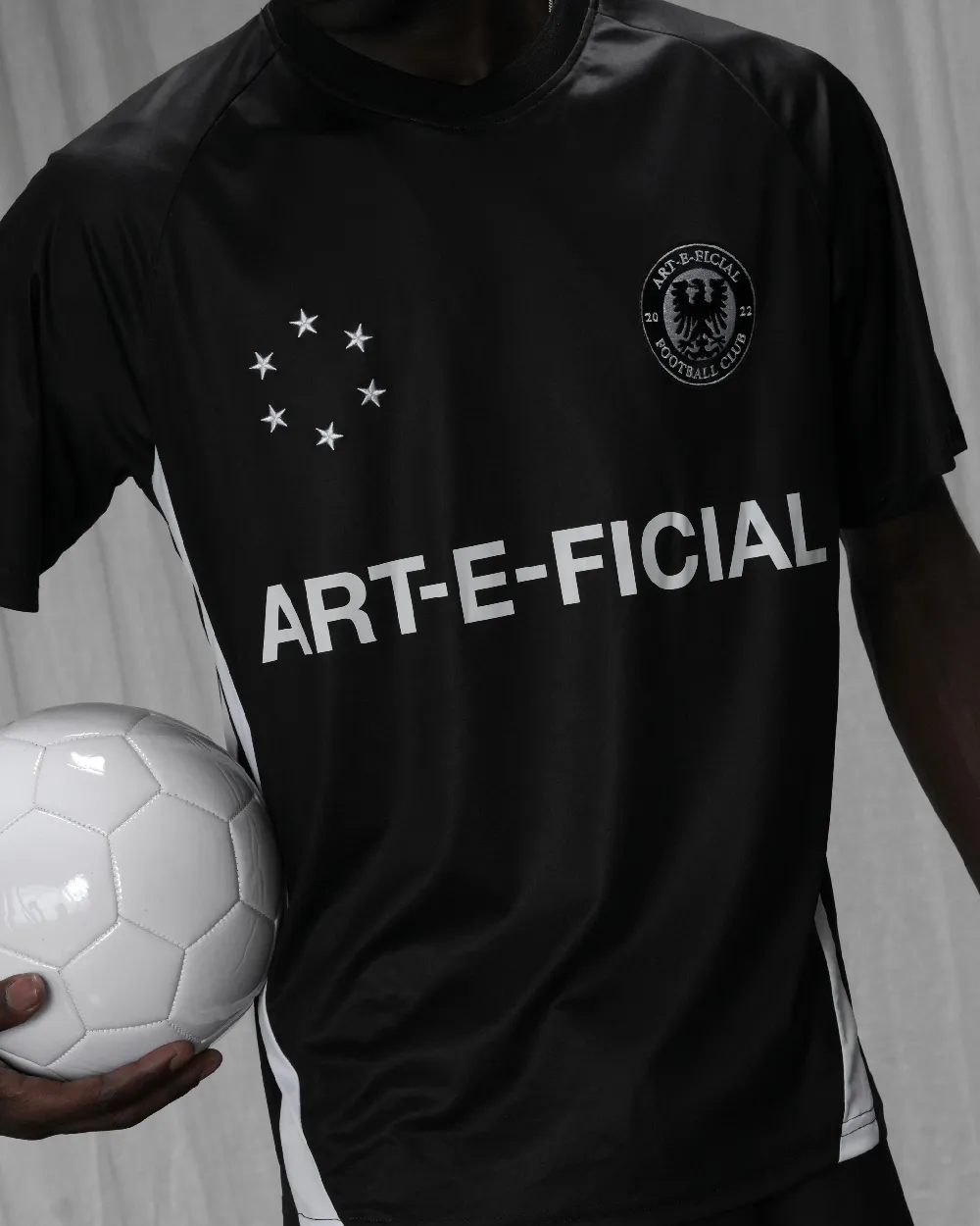 BLACK STATEMENT FOOTBALL T-SHIRT - 4