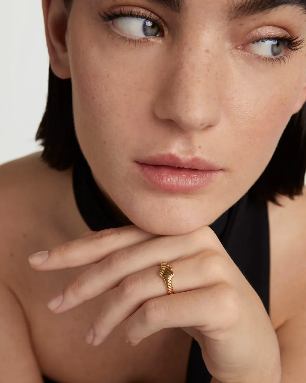 GRID 4 Gold Love Stamp Ring