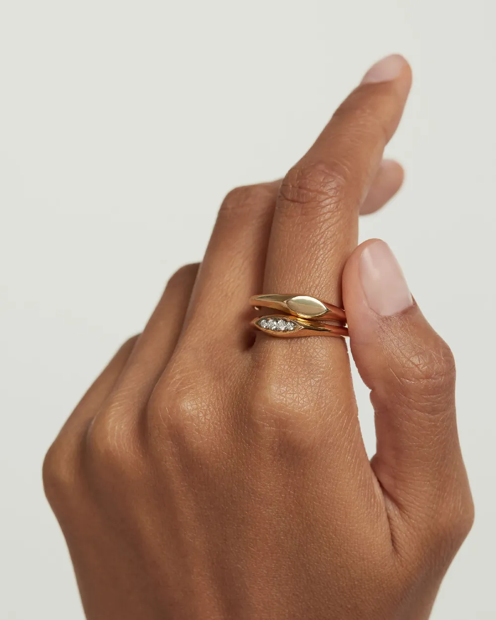 Gala Stamp Ring - 5