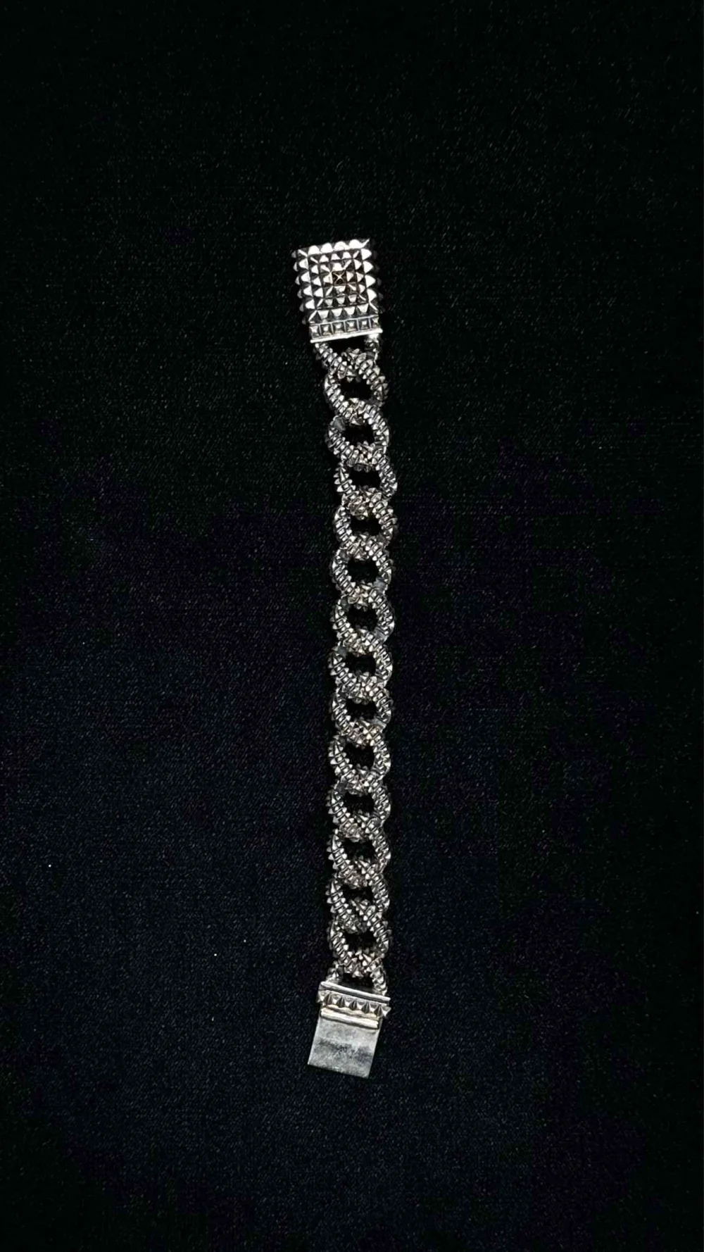 Natural Instinct Cuban Chain Bracelet