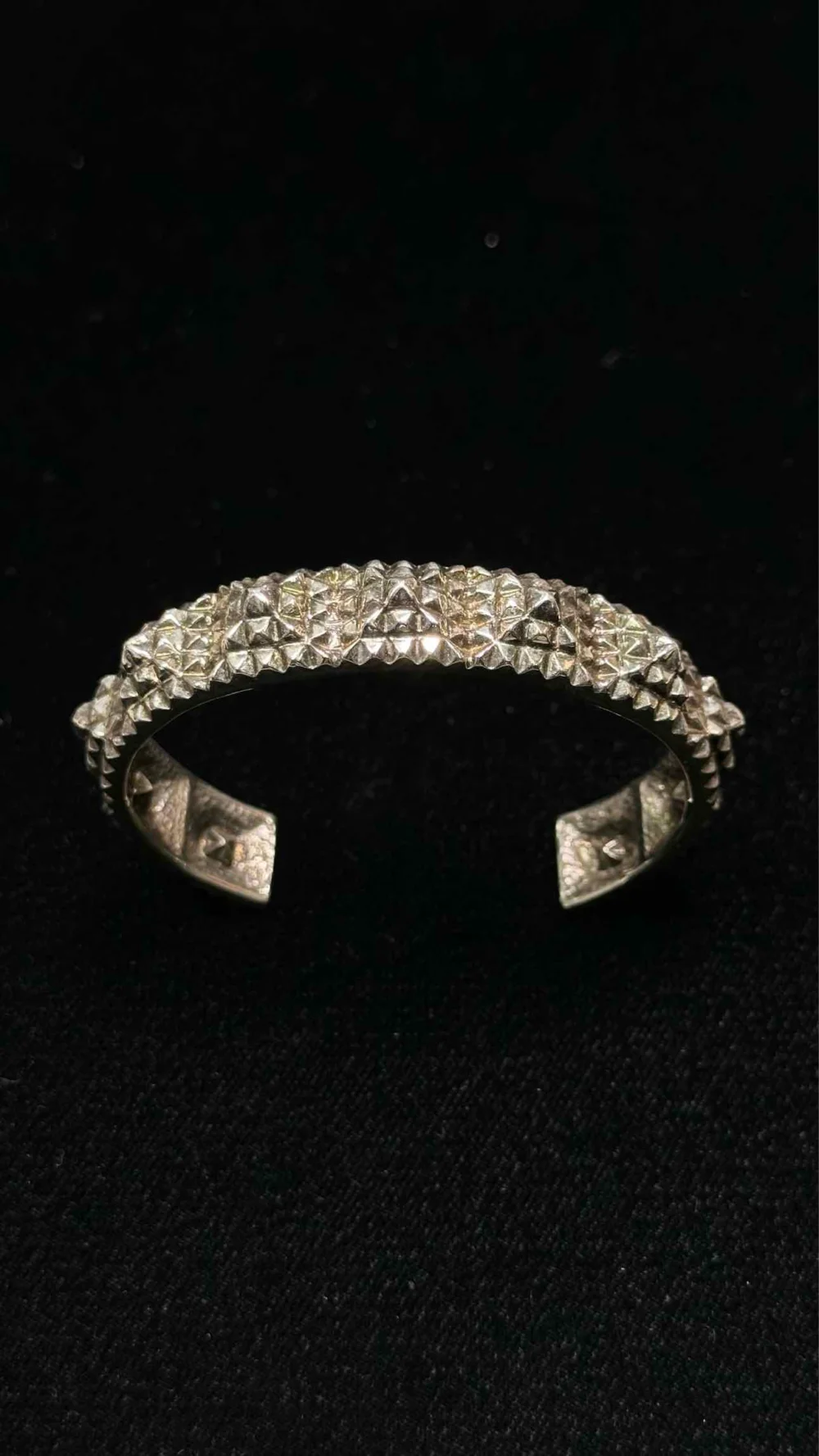 Natural Instinct Element Of Instinct 3 Bangle