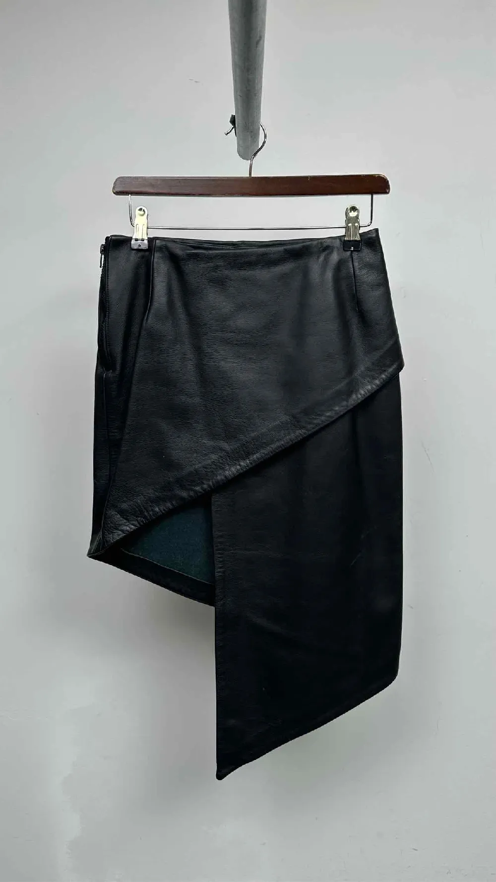Vetements Asymmetrical Wrap Detailed Leather Skirt