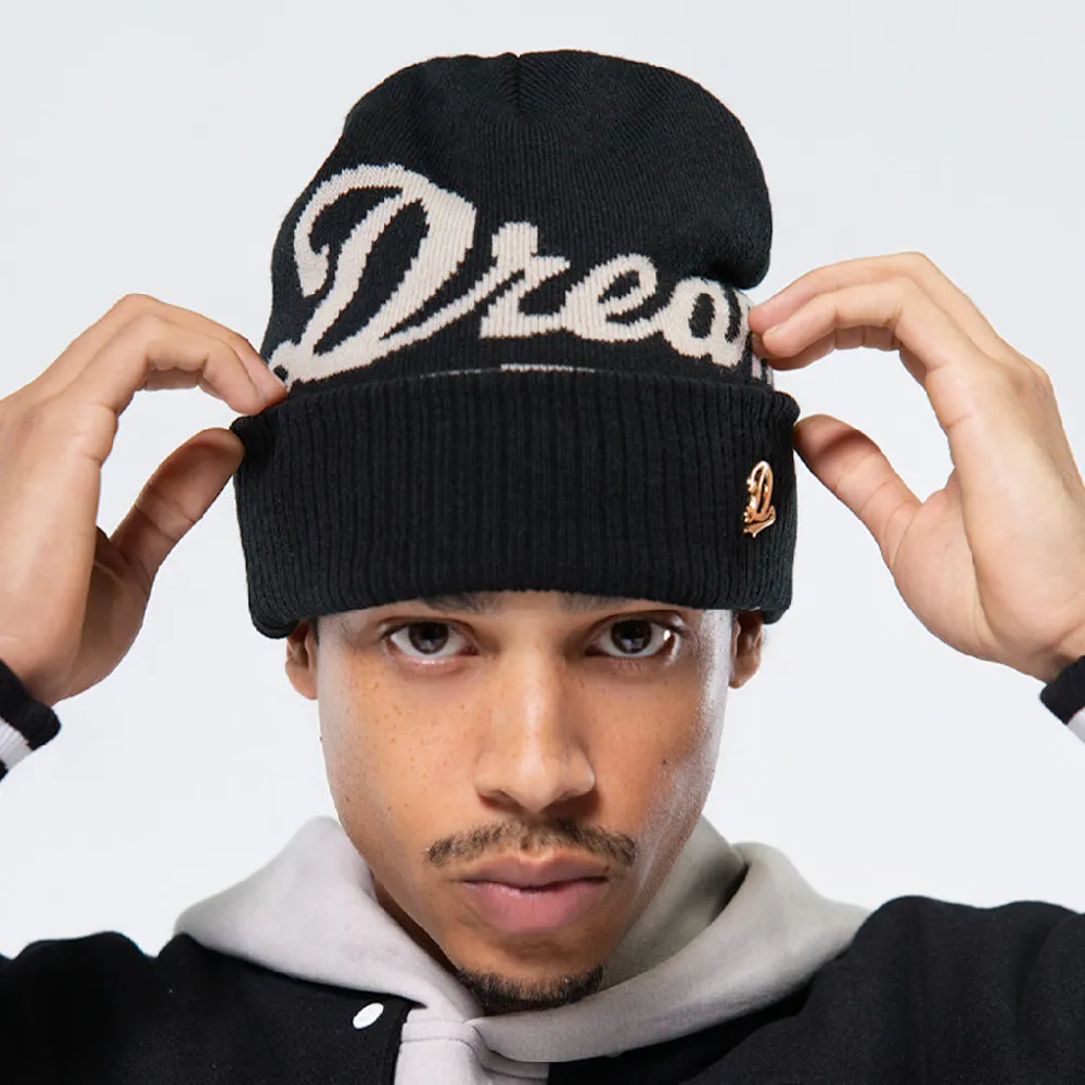 DREAMVILLE SCRIPT BEANIE