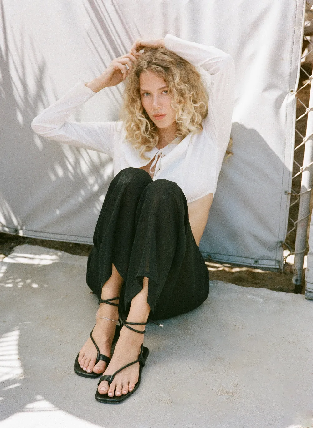Elisa in Black