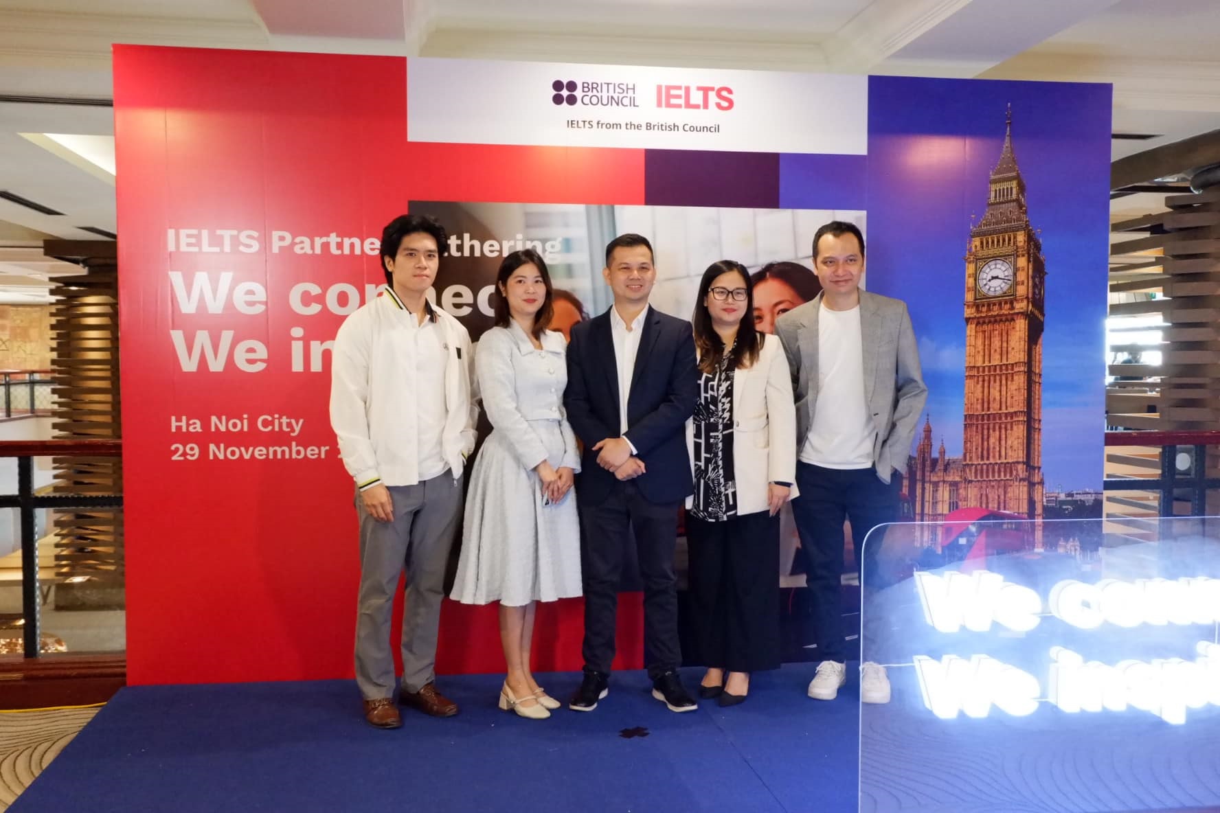 IELTS v&agrave; học bổng du học quốc tế