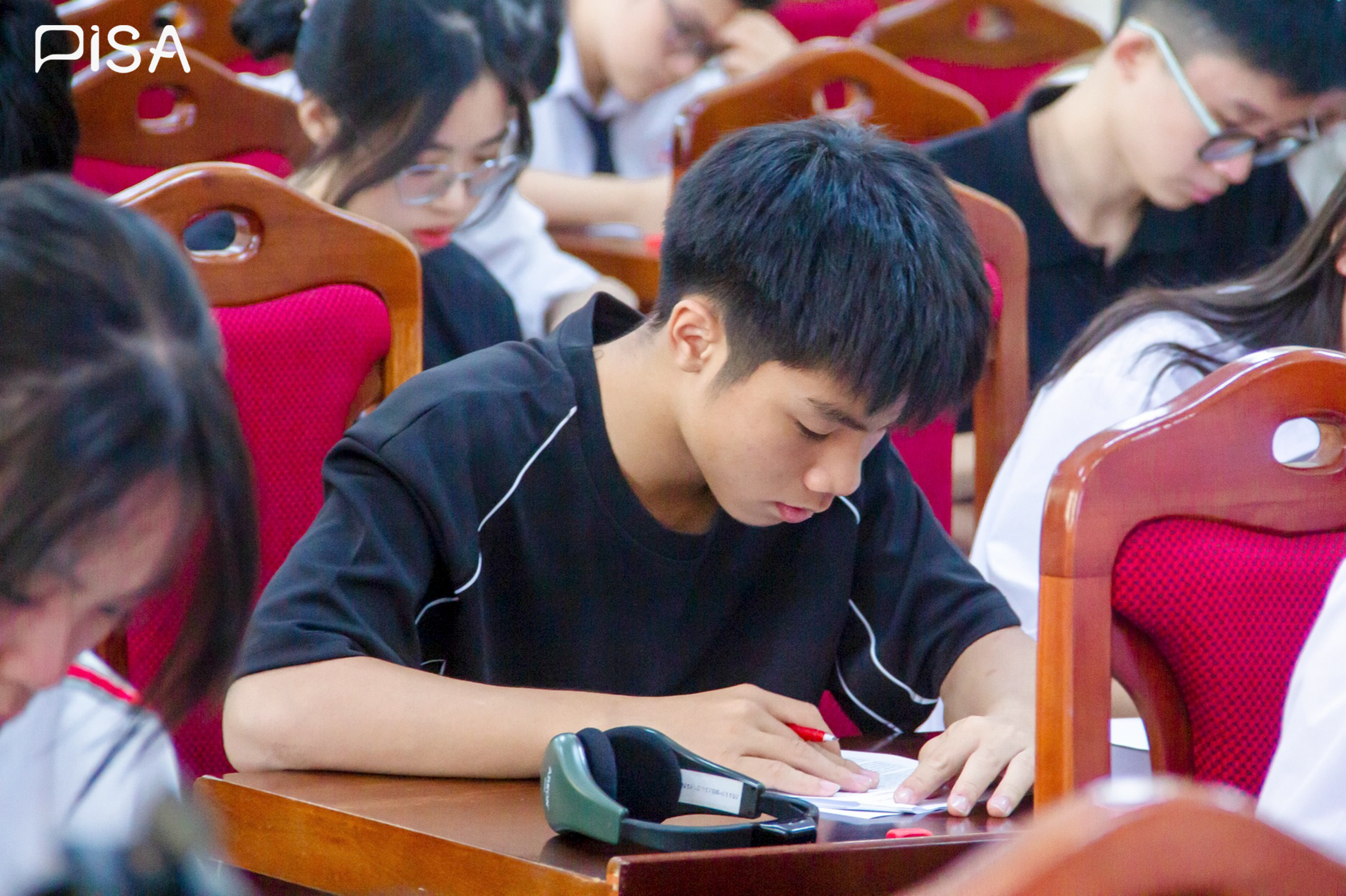 c&aacute;ch viết IELTS writing kh&ocirc;ng bị b&iacute; idea