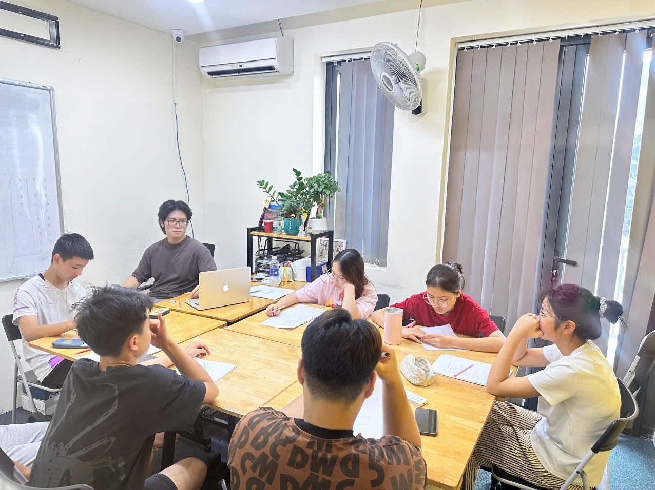 checklist học IELTS m&ugrave;a h&egrave; cho người mới bắt đầu