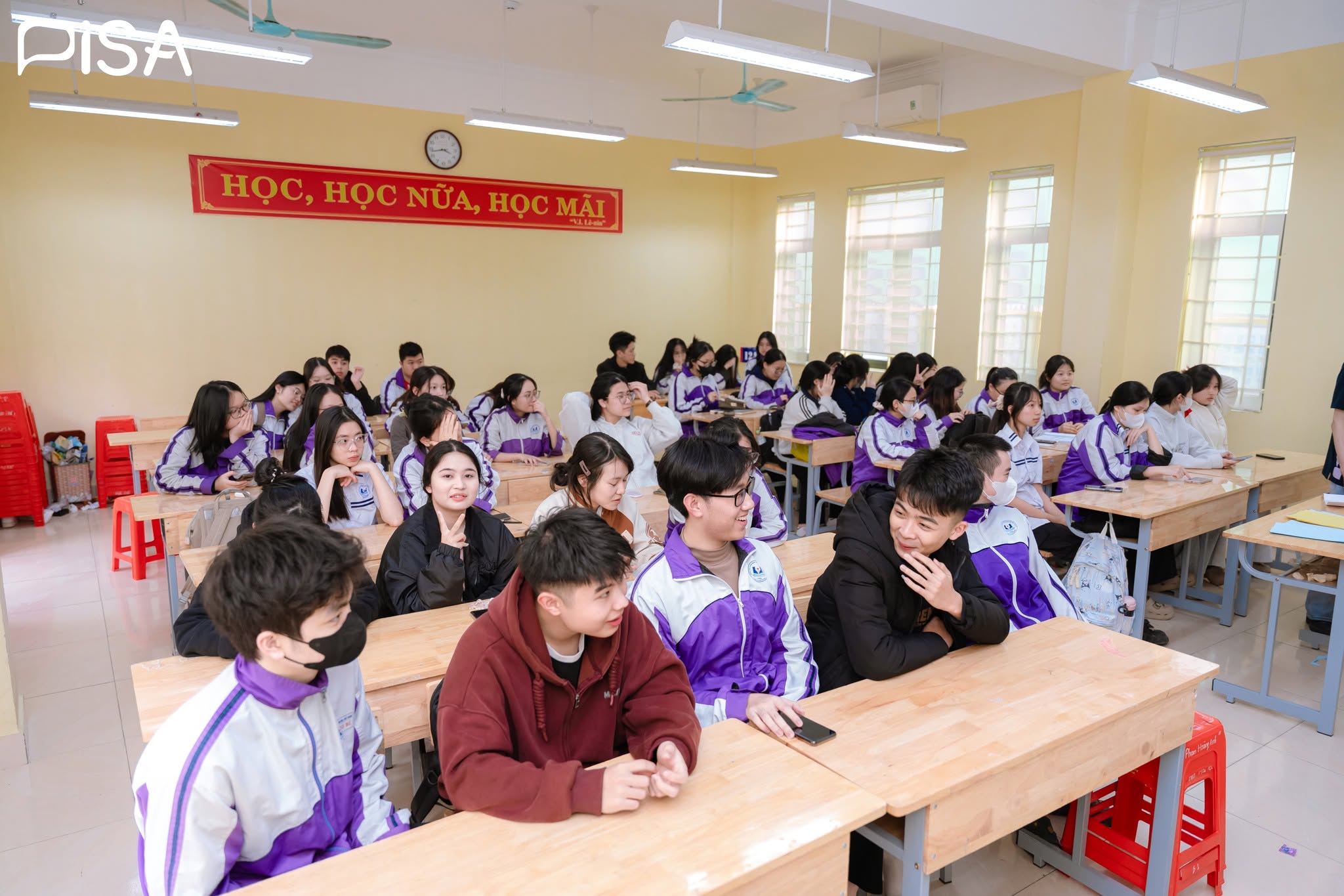 hoc-ielts-mo-rong-co-hoi-nghe-nghiep