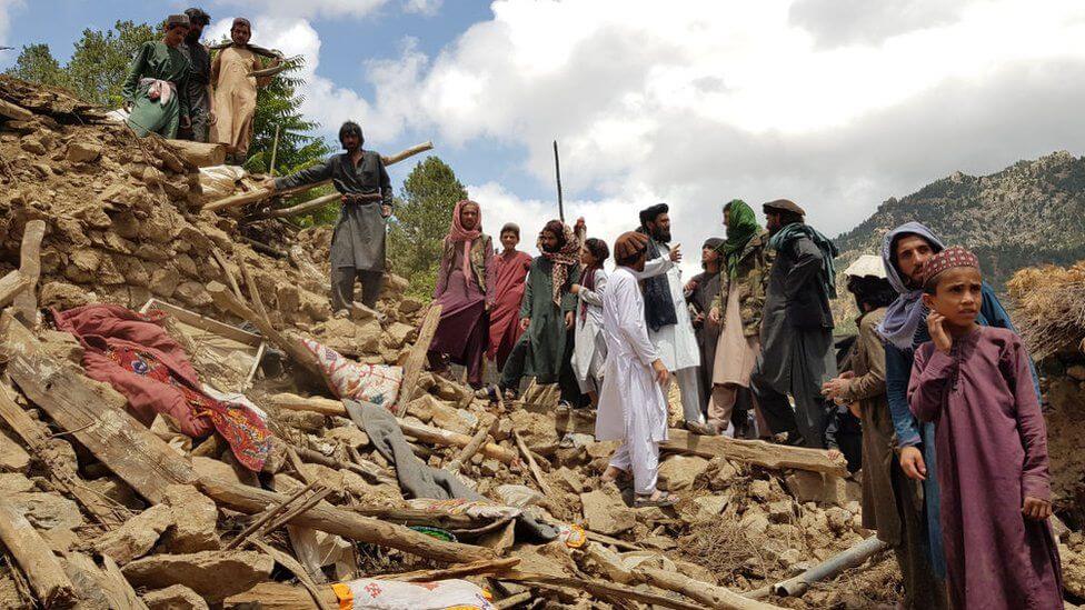dominó de los desastres; Ayuda para Afganistán