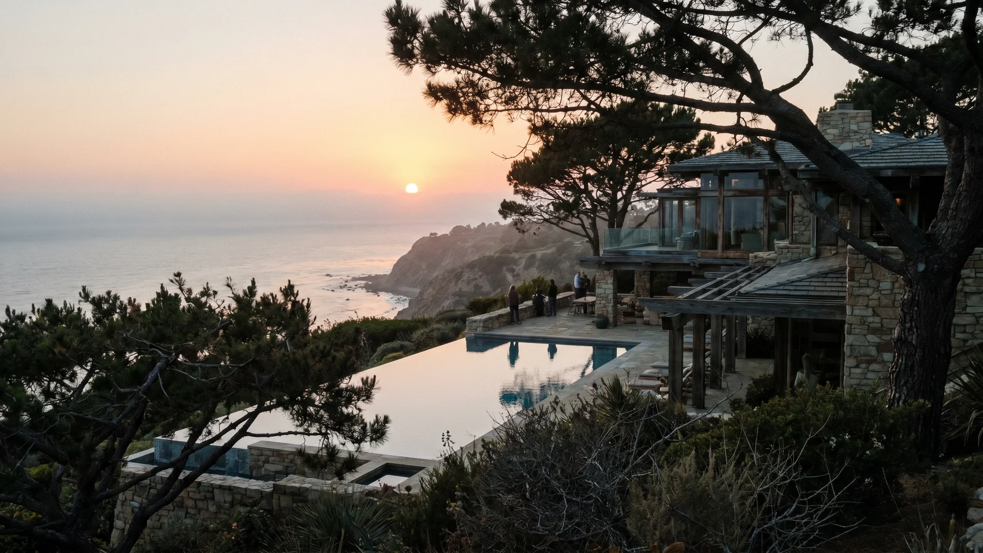 Modern luxury home — PV