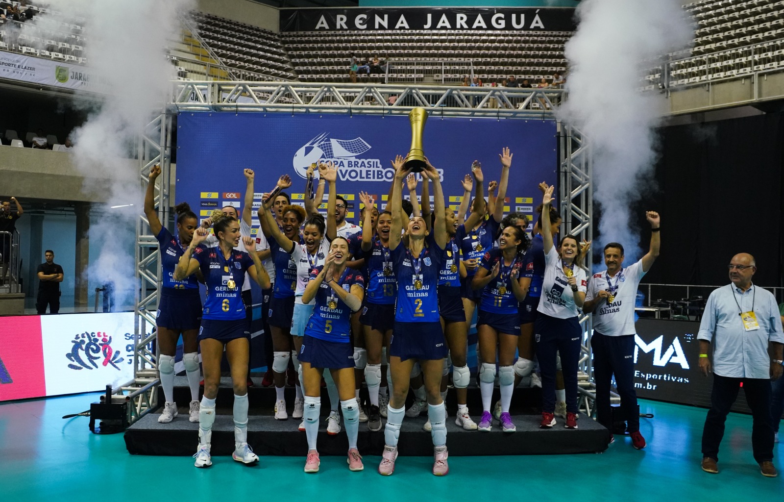 Minas vence Praia Clube e conquista a Copa Brasil de Vôlei