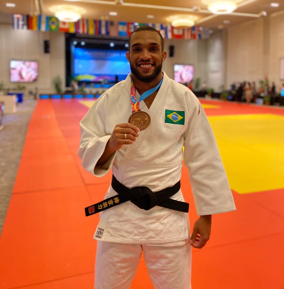 Kayo Santos levou a medalha de bronze no Open de Varadero (Foto:  Divulgação/MTC)