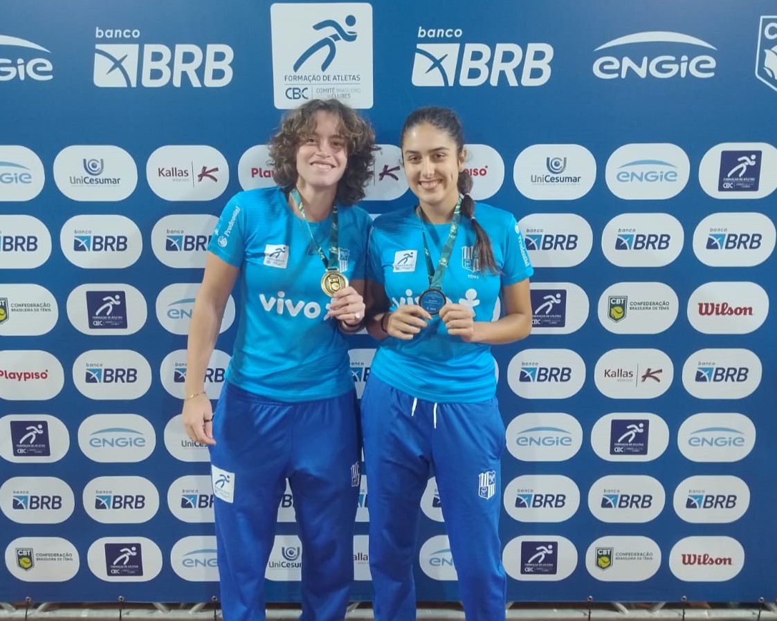 Esther Cerqueira e Laura Nastrini garantiram o único ouro do Clube na competição (Foto: Divulgação/Minas Tênis Clube)