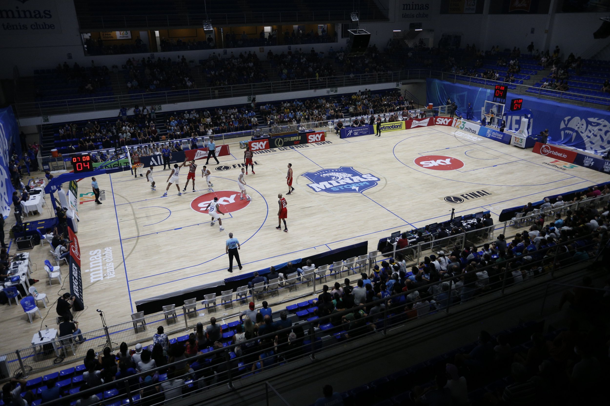 Gostaria de assistir aos jogos de basquete do Minas Tênis Clube de