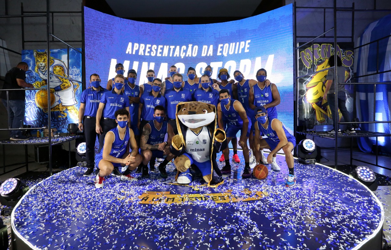 Gui Santos, atleta do Minas Tênis Clube–MG, é escolhido pelo Golden State  Warriors no Draft da NBA