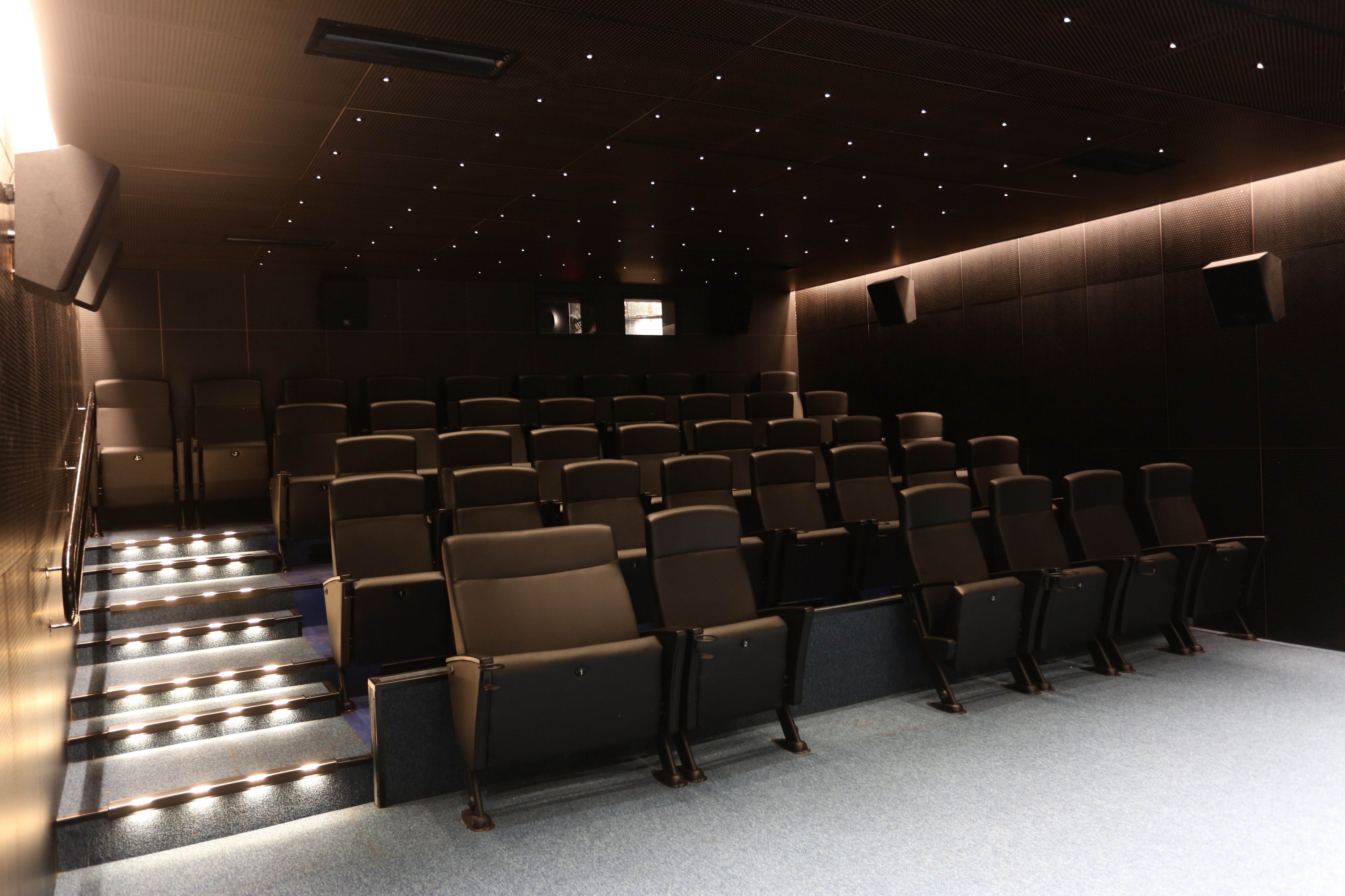 Salas de Cinema do Minas tem tecnologia de última geração. Foto: Orlando Bento