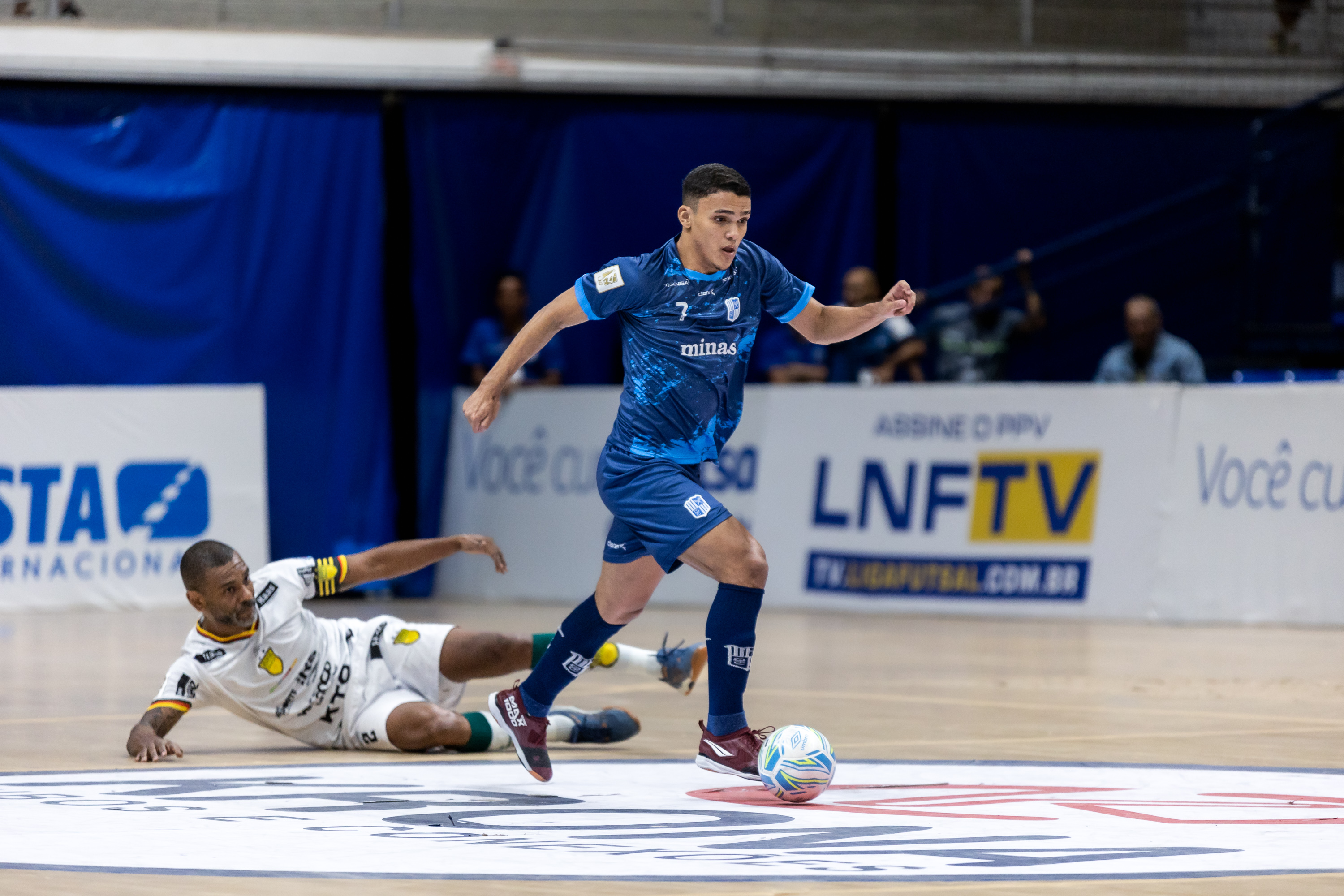 Minas Tênis Clube - Futsal no Minas II