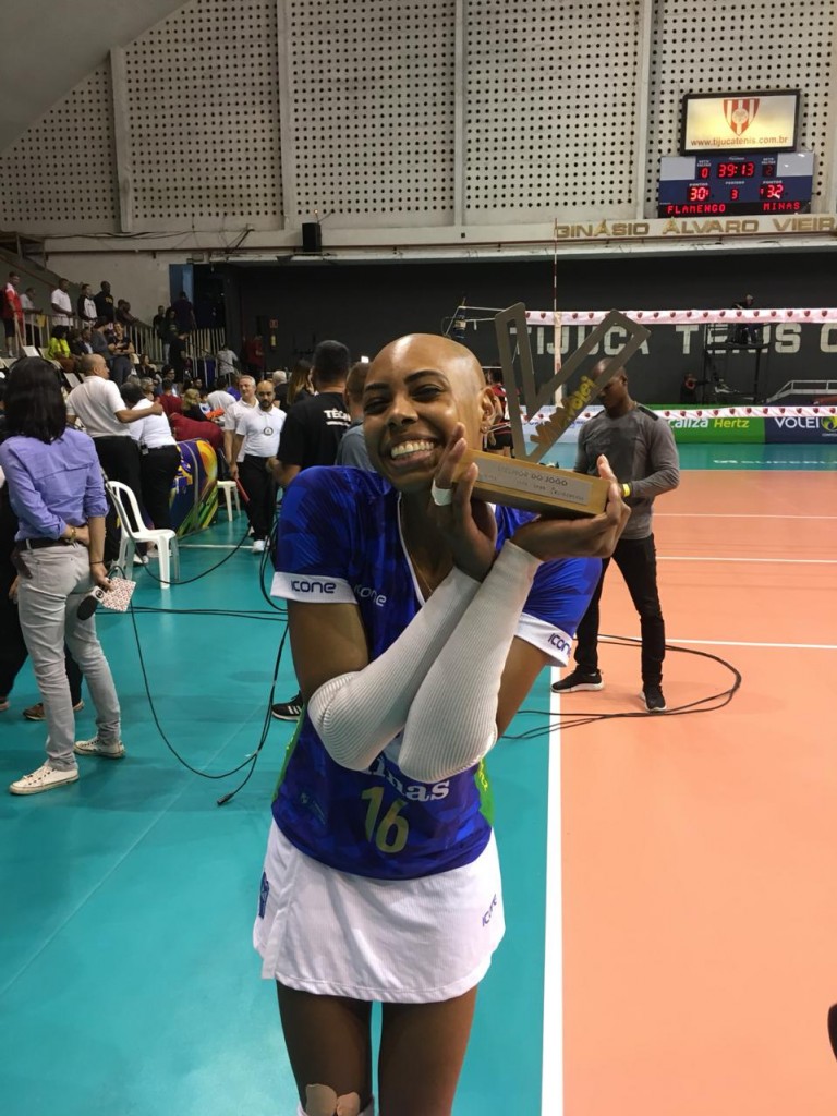 Ponteira Didi comemorou a boa atuação da equipe na estreia da competição (Foto: Divulgação/CBV)