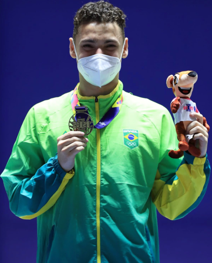 Rayan Castro foi campeão do Individual no Pan-Americano Júnior (Foto: Ricardo Bufolin/CBG)
