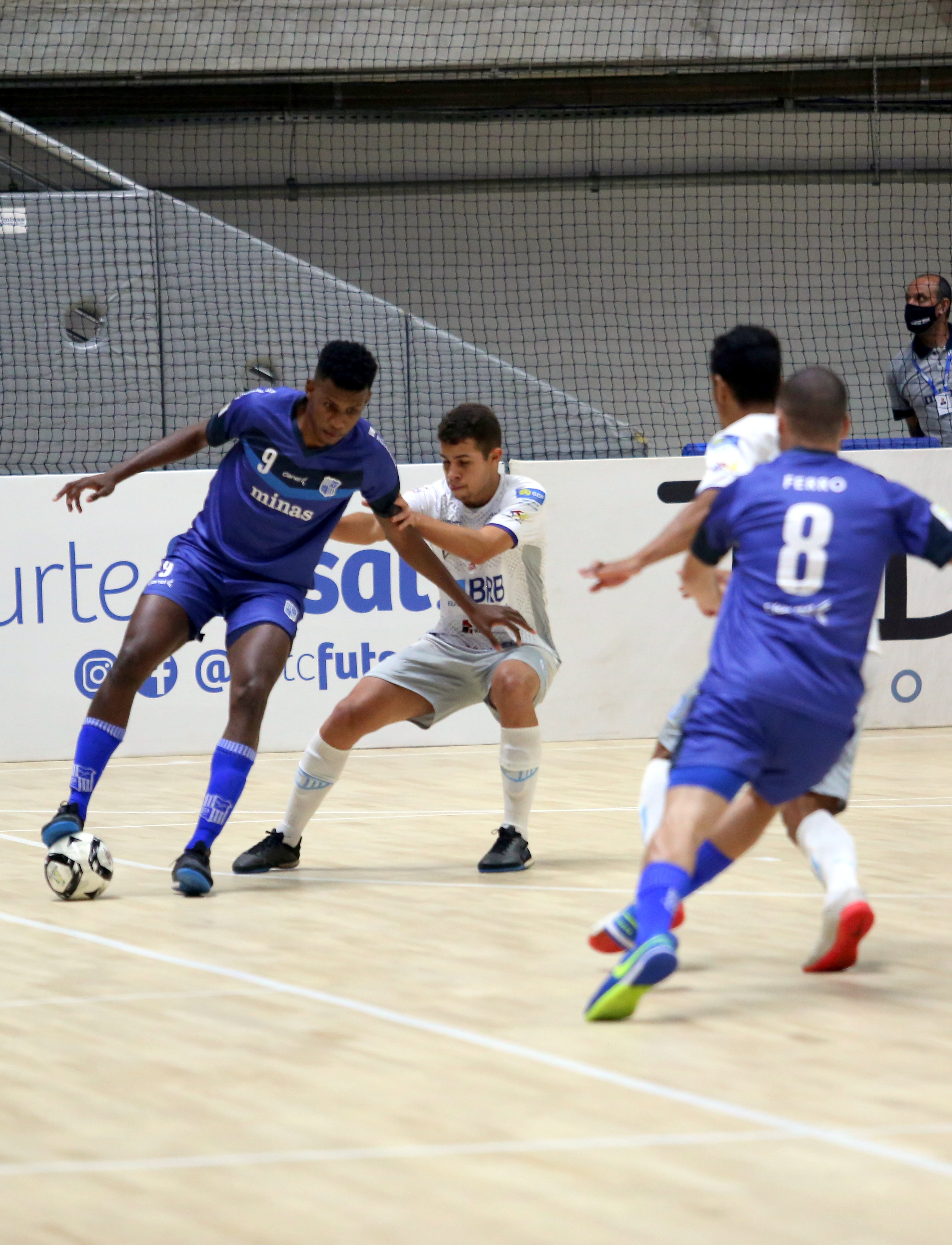 Com defesa de pênalti no último minuto, Corinthians vence o Minas pela Liga  Nacional de Futsal