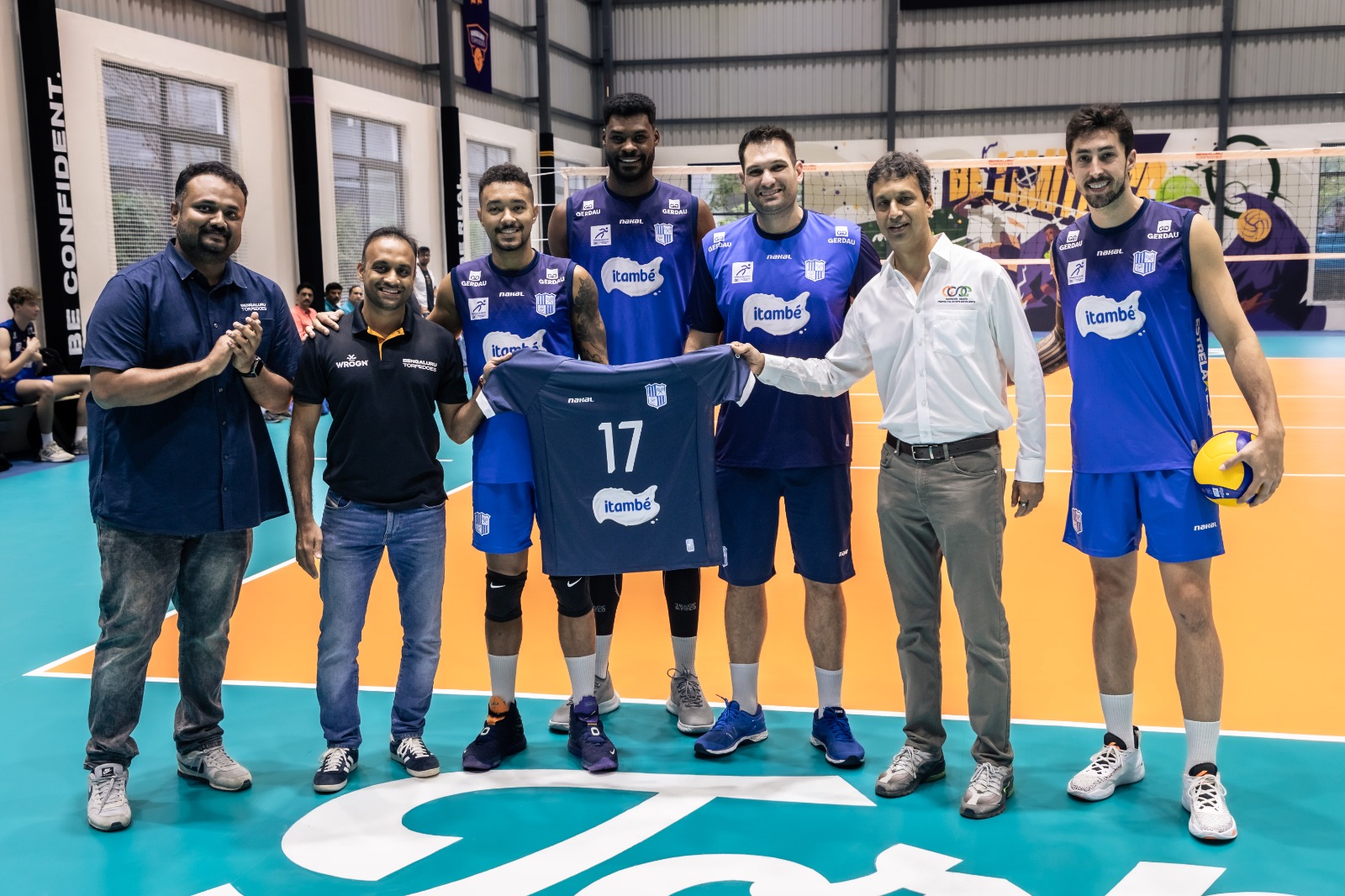 Minas Tênis Clube fica com o vice-campeonato mundial de clubes de vôlei  feminino