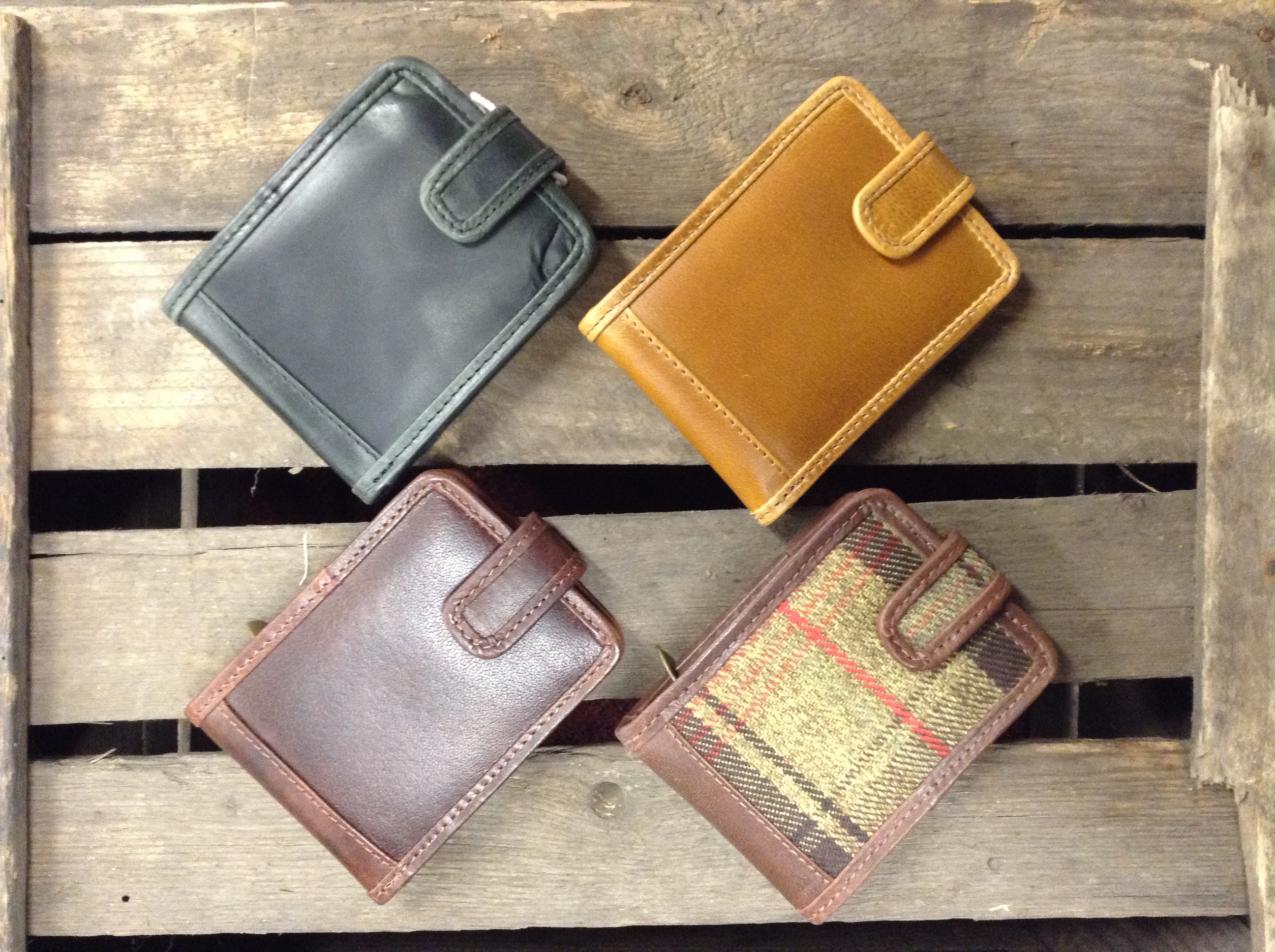 Grays Shenton Leather Wallet
